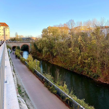 Studioapartment M15 Im Plagwitzer Szeneviertel Leipzig Bagian luar foto