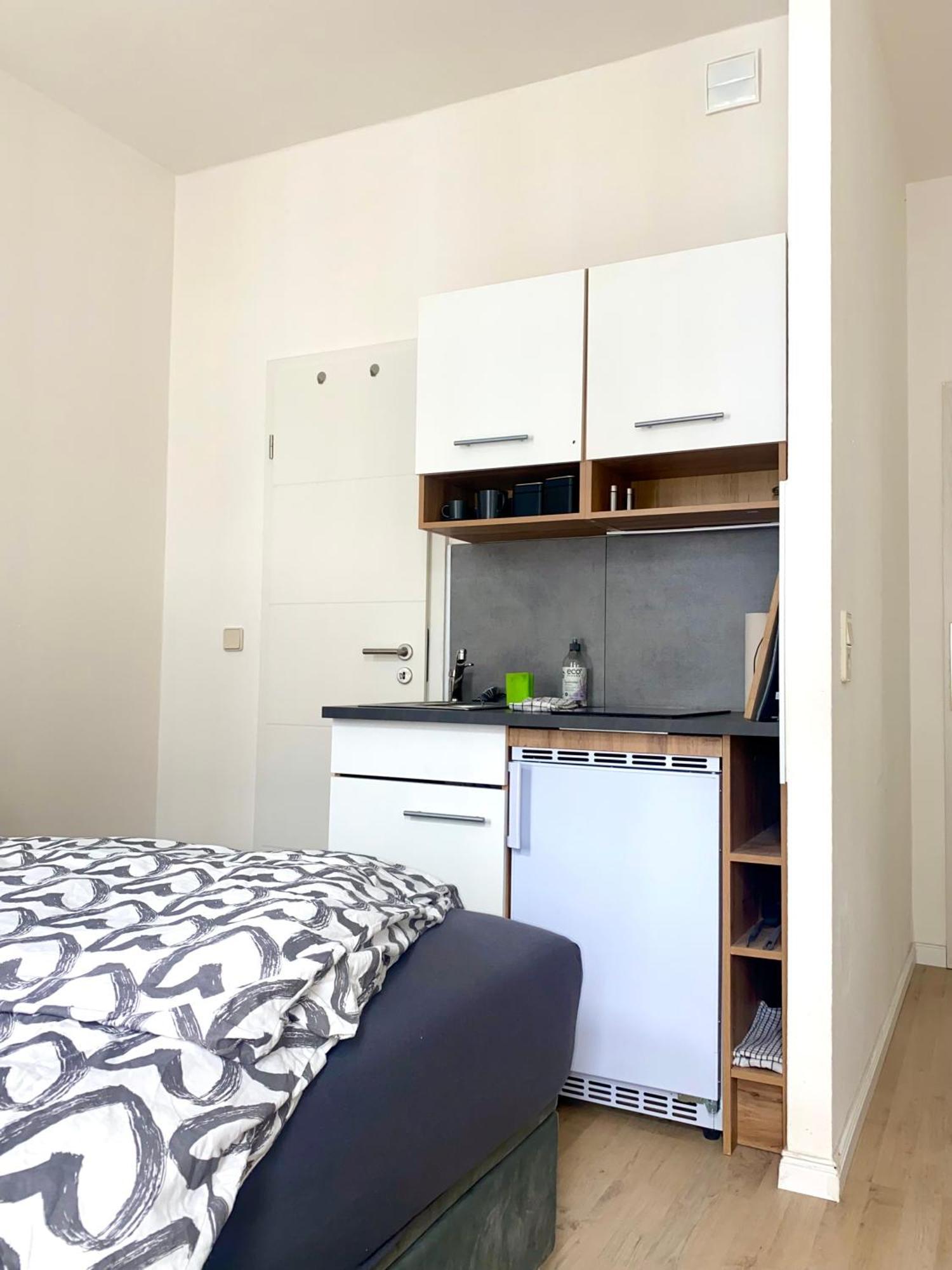 Studioapartment M15 Im Plagwitzer Szeneviertel Leipzig Bagian luar foto